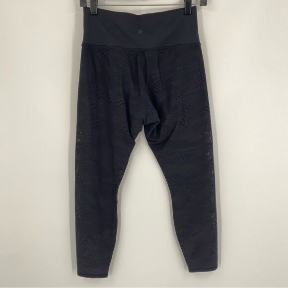 Athleta Women’s Phenom Camo 7/8 Tight Black size S - Picture 4 of 5